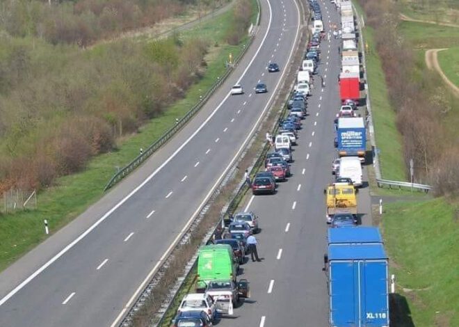 Sikap Menarik pematuhan Pemandu Jerman semasa kesesakan di Jalan raya