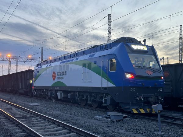 Keretapi berkuasa hidrogen akan mula beroperasi di China